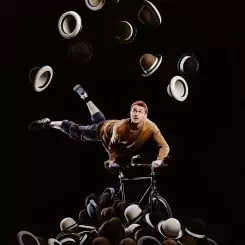 🎪 🤖  Robot infidèle - cirque contemporain 🎫 - Samedi 25 mai 2024